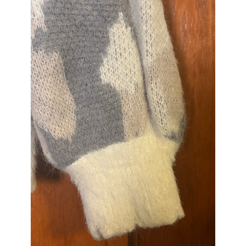 Umgee Fuzzy Knit Camo Sweater Gray Cream Medium Cozy Soft - Picture 3 of 9